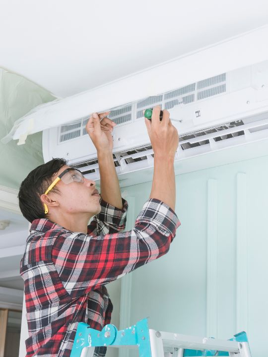 Serviços residenciais e comerciais para Ar Condicionado